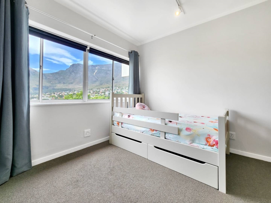 To Let 2 Bedroom Property for Rent in Gardens Western Cape